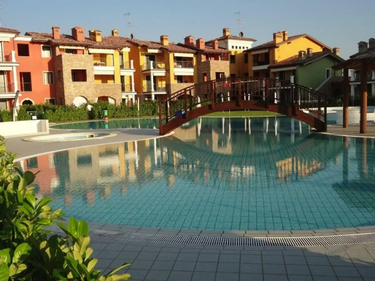 Appartamento Corina Сирмионе Италия