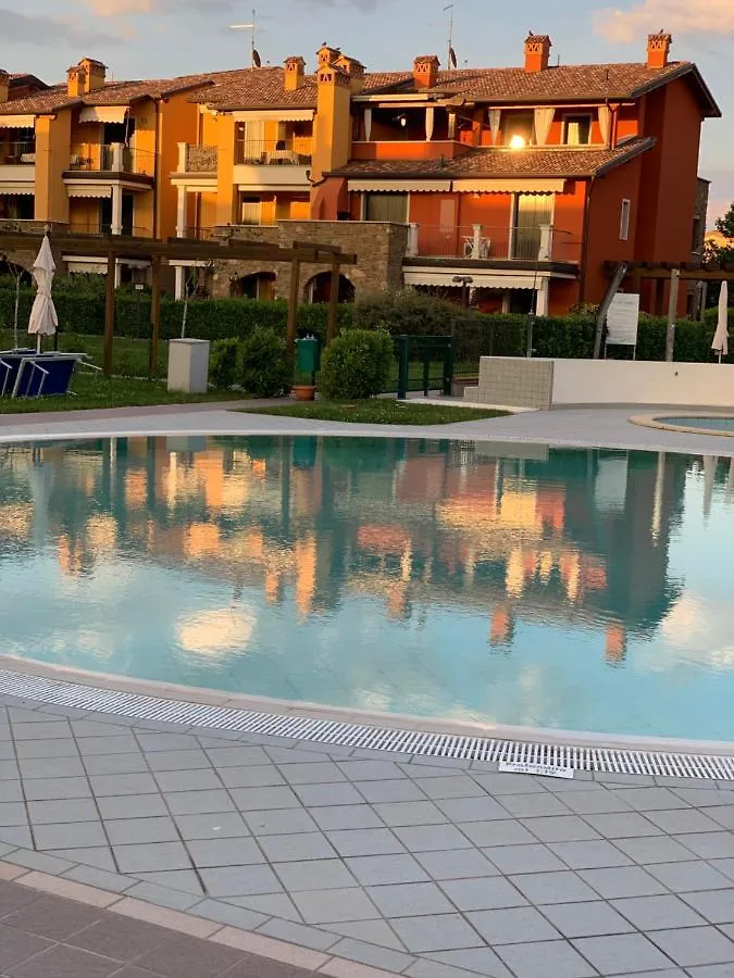 Appartamento Corina Сирмионе Италия